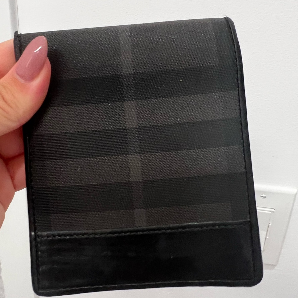 Burberry Men Wallet